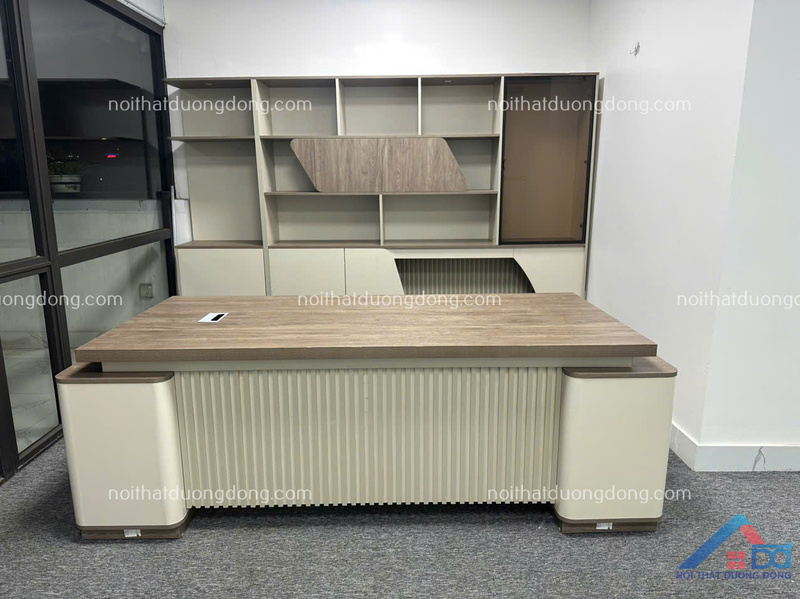 Thi công trọn gói nội thất Xanh Logictics