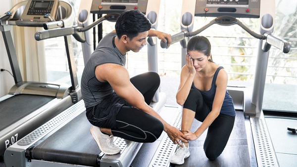 Sai lầm khi tập gym nâng cao không cần huấn luyện viên hướng dẫn