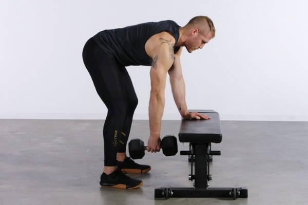 Bài tập lưng xô với tạ tay Dumbbell Row