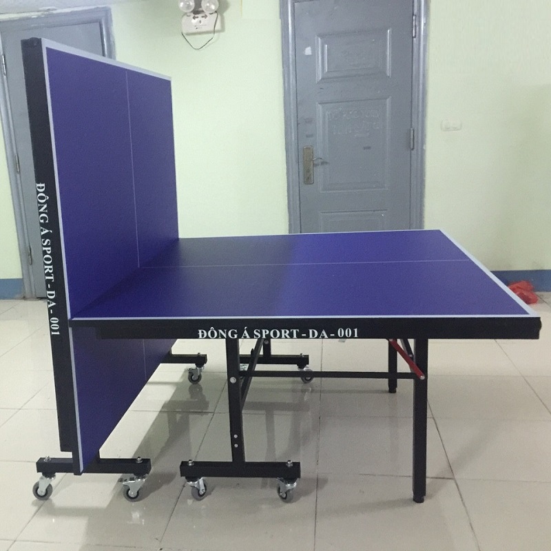 Gấp gọn một nửa của bàn bóng bàn thi đấu gỗ MDF 25 ly DA-001 