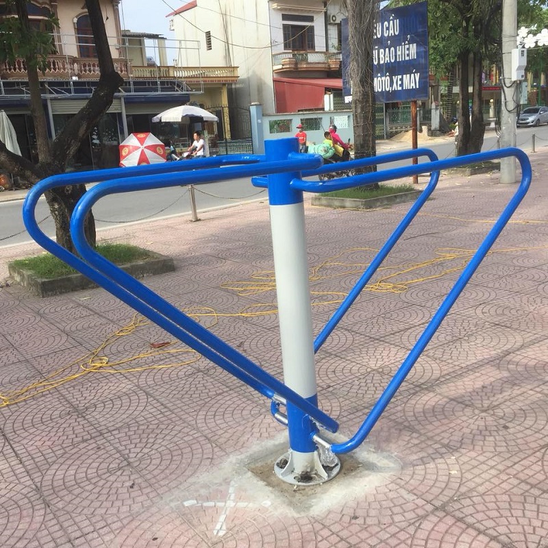 Hình ảnh thiết bị xà kép ngoài trời