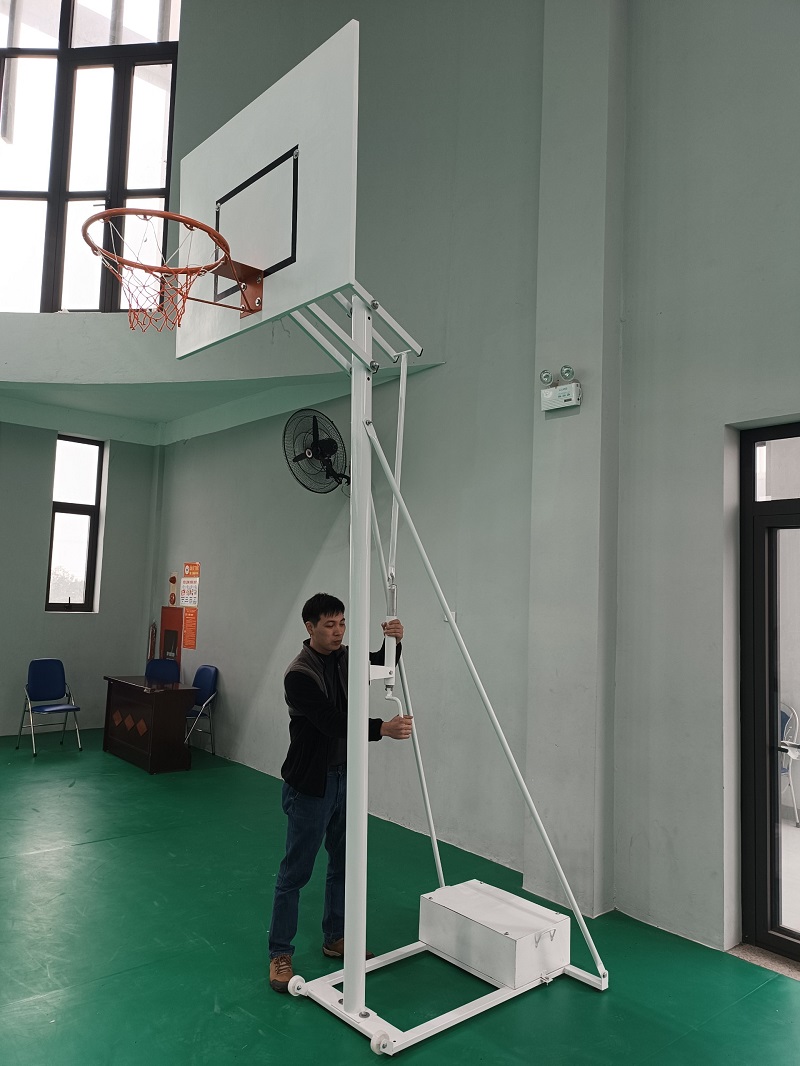 Lắp đặt trụ bóng rổ chính hãng chắc chắn bền bỉ cho trường học