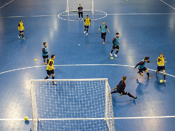 Bóng đá futsal là gì