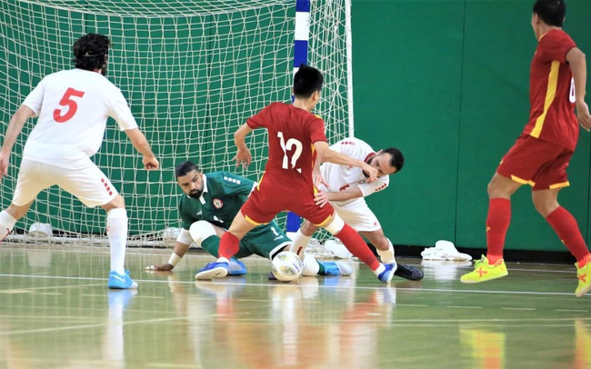 Thời gian thi đấu futsal là bao nhiêu phút cho mỗi hiệp