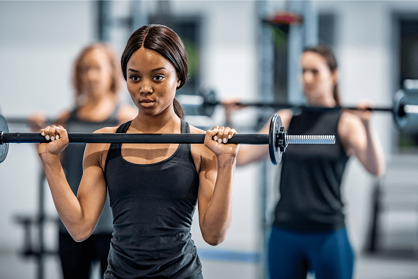 Bài tập Barbell Curl với tạ đòn dành cho lưng xô tay trước
