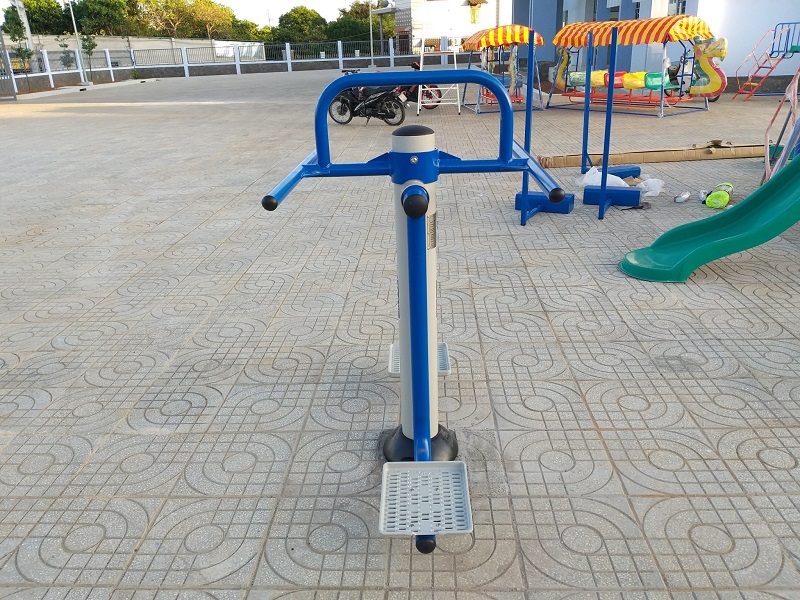 Thi công lắp đặt thiết bị tập lưng eo chính hãng