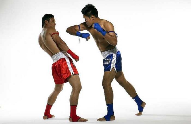 Muay thái với cùi chỏ