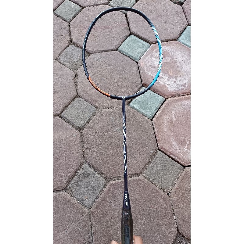 Ảnh thực tế vợt cầu lông Vicleo Power 1000S khung carbon giá sinh viên