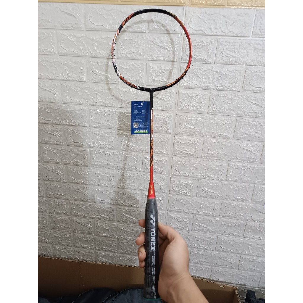 VỢT CẦU LÔNG YONEX ASTROX 99PRO KHUNG CARON SIÊU NHẸ MỨC CĂNG 10KG 11KG DÀNH CHO NGƯỜI MỚI
