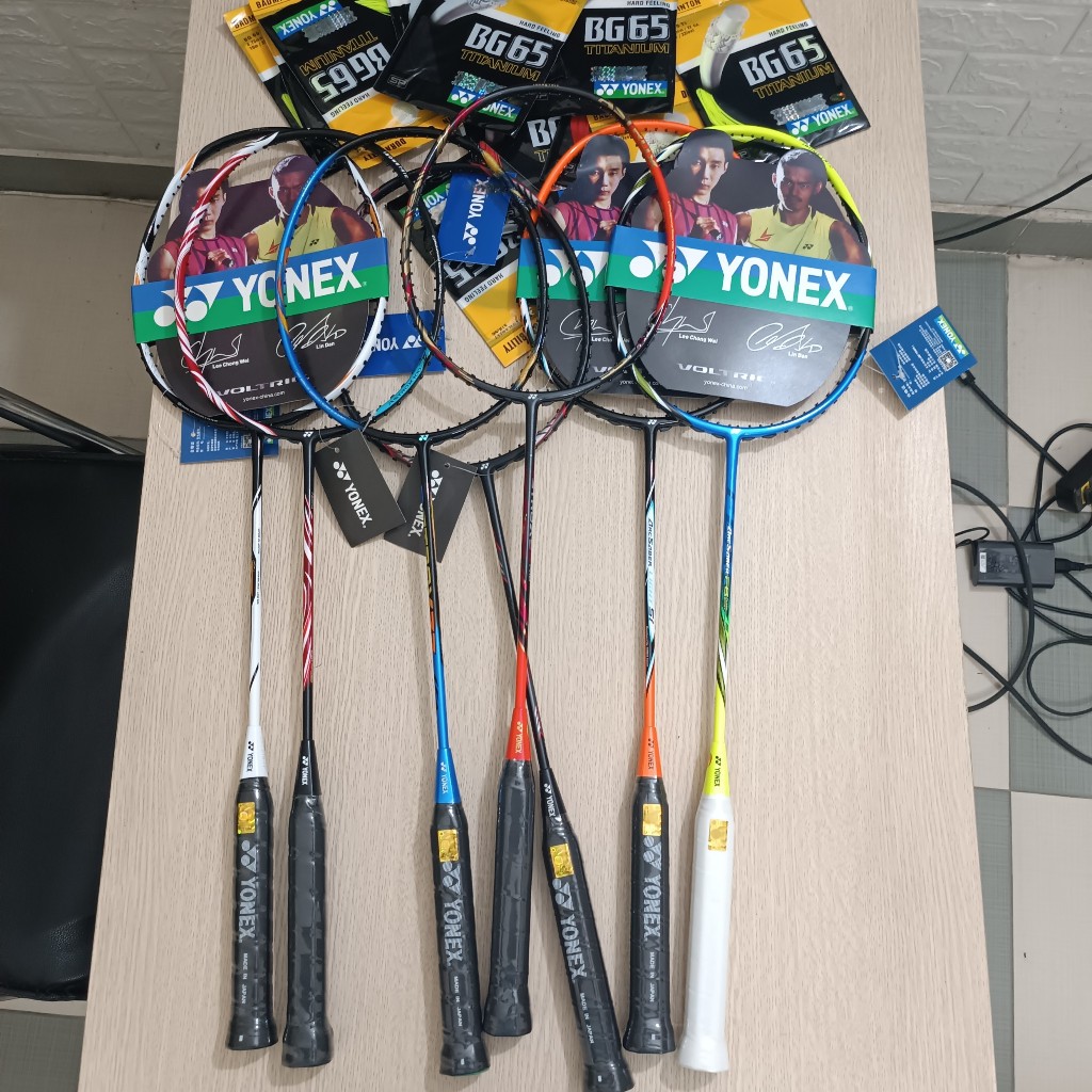 VỢT CẦU LÔNG YONEX KHUNG CARBON MỨC 10KG PHÙ HỢP NGƯỜI LỚN TRẺ EM CHƠI PHONG TRÀO