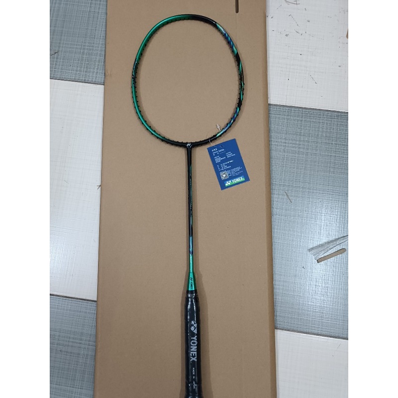 VỢT CẦU LÔNG YONEX ASTROX 99PRO KHUNG CARON SIÊU NHẸ MỨC CĂNG 10KG 11KG DÀNH CHO NGƯỜI MỚI