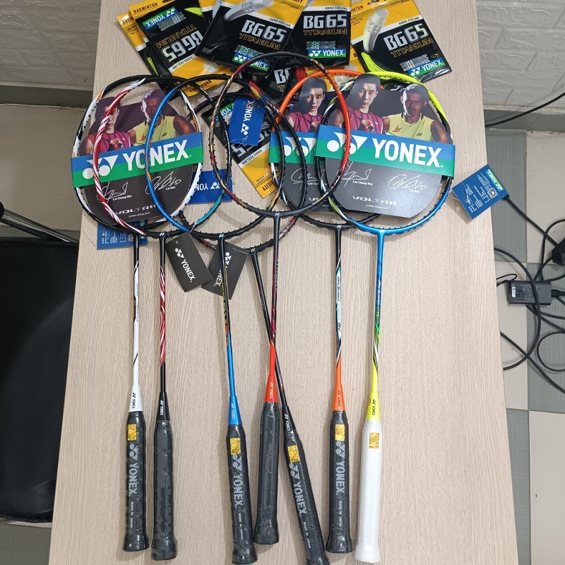 VỢT CẦU LÔNG YONEX KHUNG CARBON MỨC 10KG PHÙ HỢP NGƯỜI LỚN TRẺ EM CHƠI PHONG TRÀO