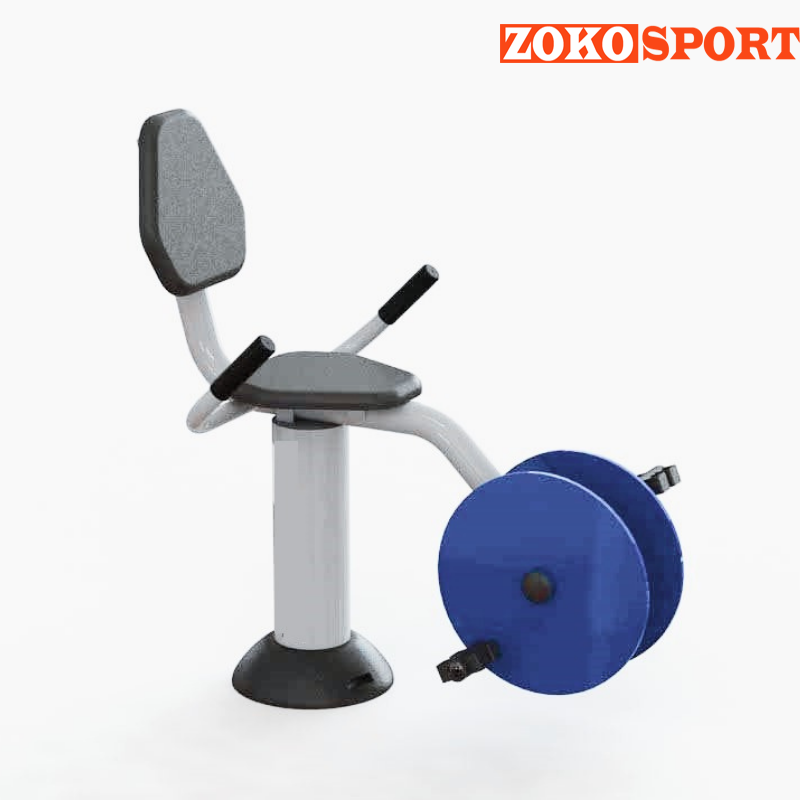 XE ĐẠP TỰA LƯNG NGOÀI TRỜI