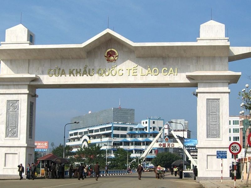 CỬA KHẨU QUỐC TẾ LÀO CAI