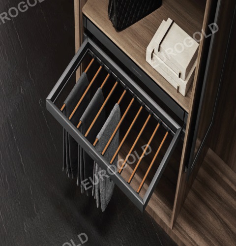 Vắt quần âu, ray giảm chấn màu đen EUROGOLD   