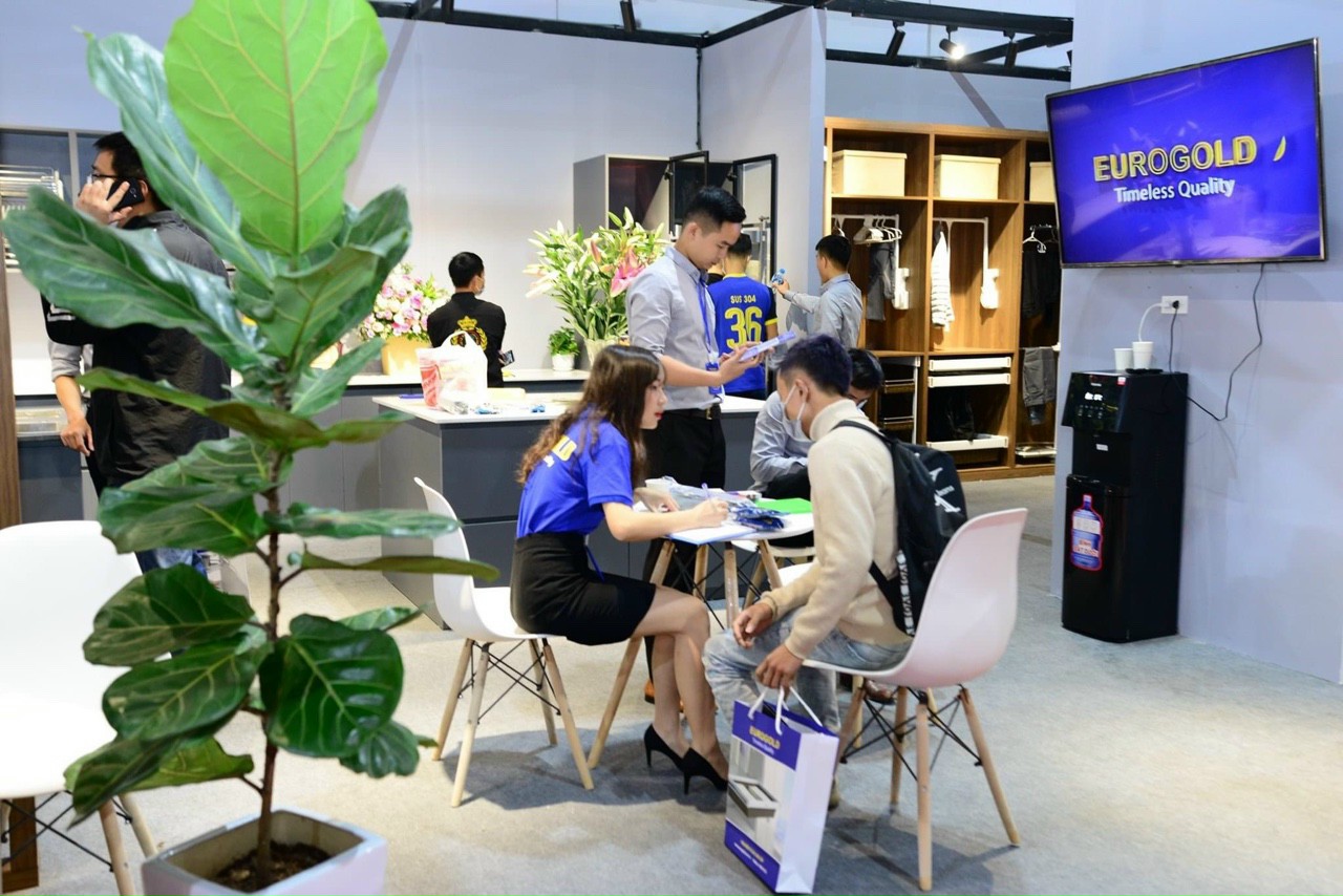 Phụ Kiện EuroGold