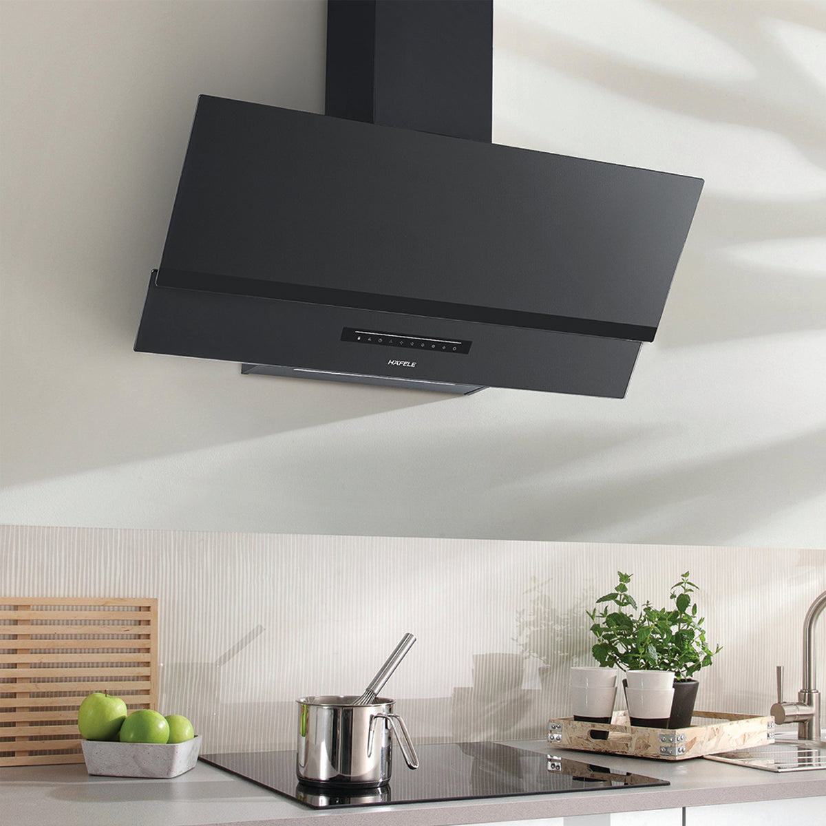 Máy hút mùi gắn tường Hafele HC-H902WB 533.87.379
