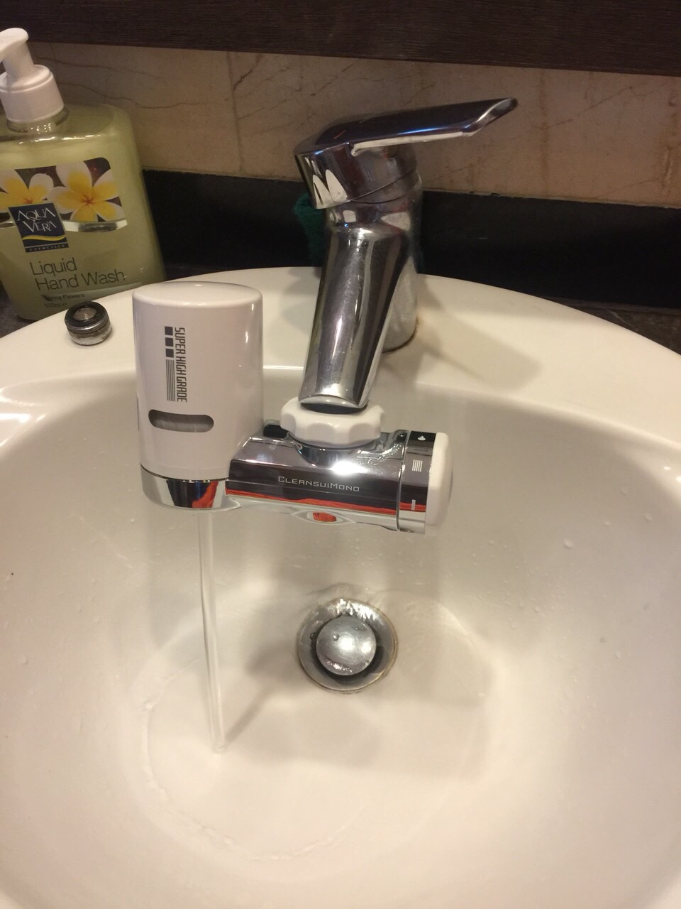 MÁY LỌC NƯỚC TẠI VÒI CLEANSUI EF201