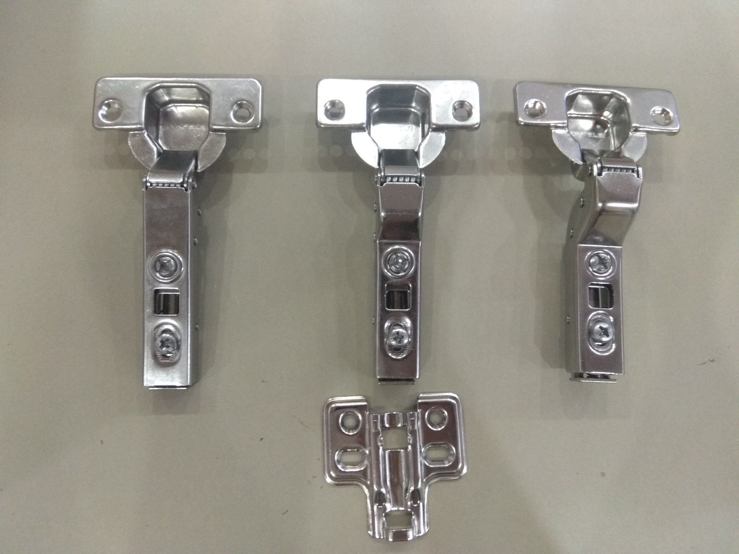 BẢN LỀ GIẢM CHẤN HAFELE THẲNG INOX 304