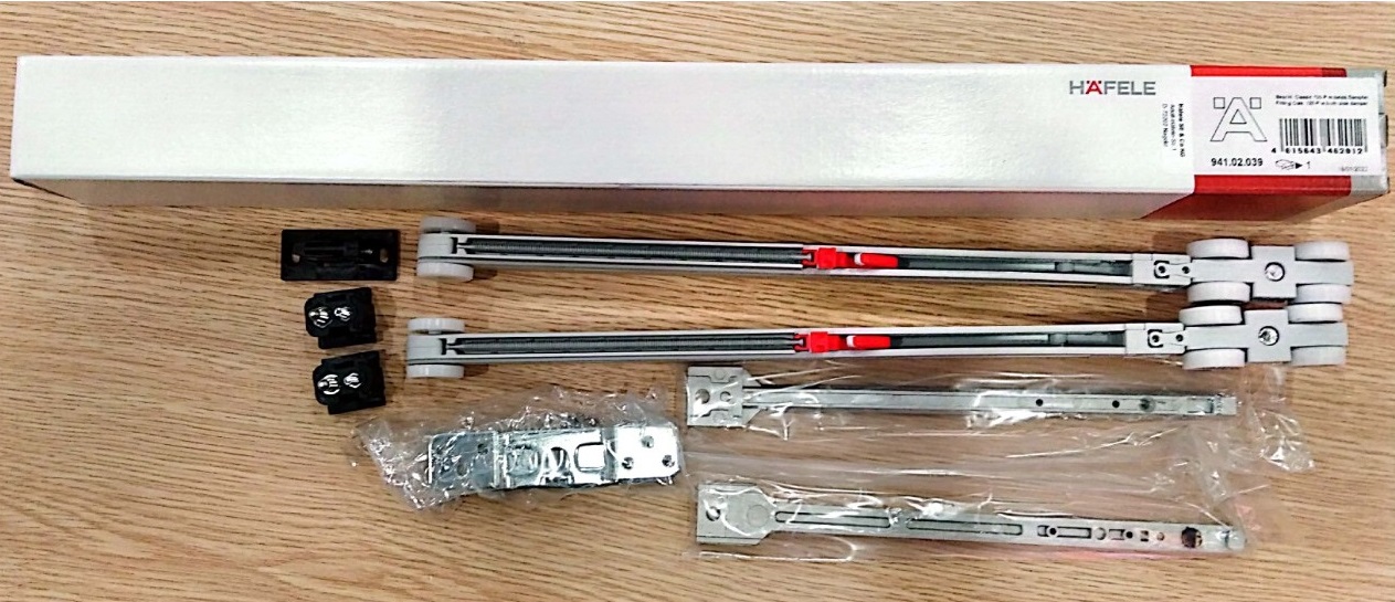 Phụ kiện cửa trượt giảm chấn và tự đóng 2 bên Hafele