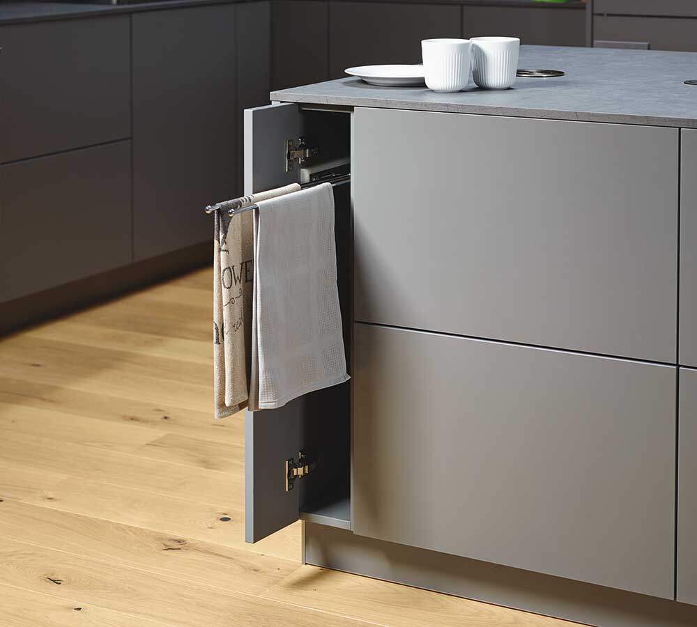 GIÁ CHAI LỌ HAFELE KESSEBOHMER 150MM 549.61.028