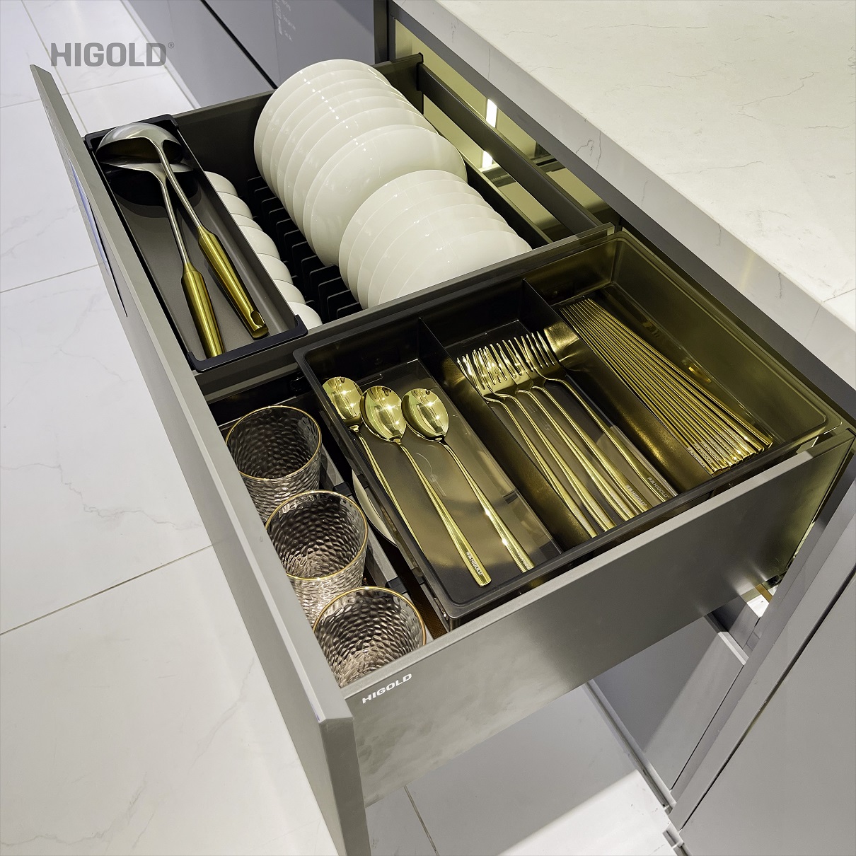 GIÁ BÁT ĐĨA HỘP NHÔM 4.0 HIGOLD SHEARER