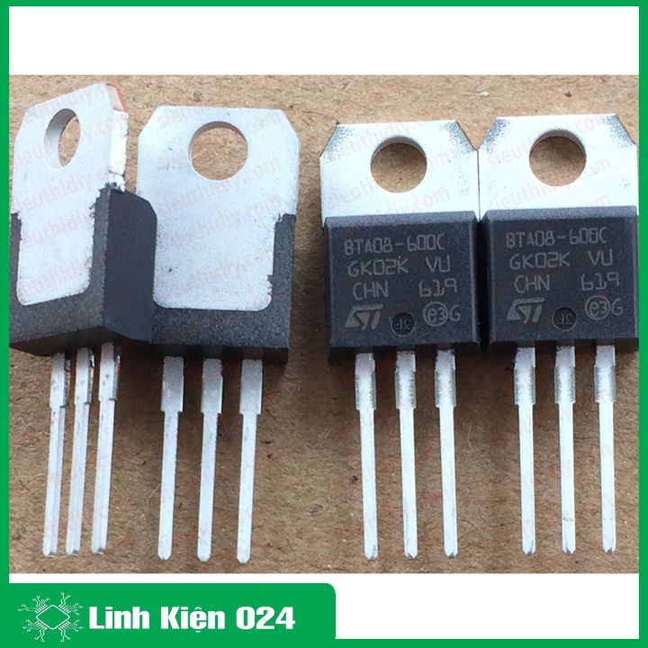 BTA08-600C 600V/8A TO220