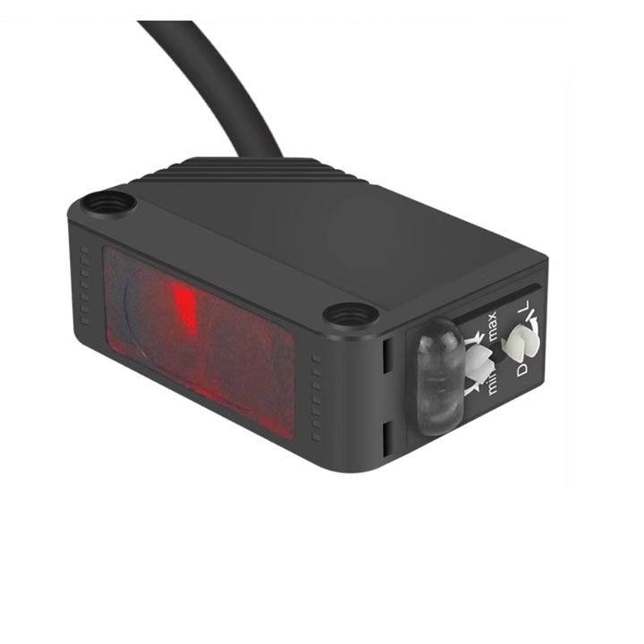 Cảm Biến Quang Omron E3Z-D61 12-24VDC