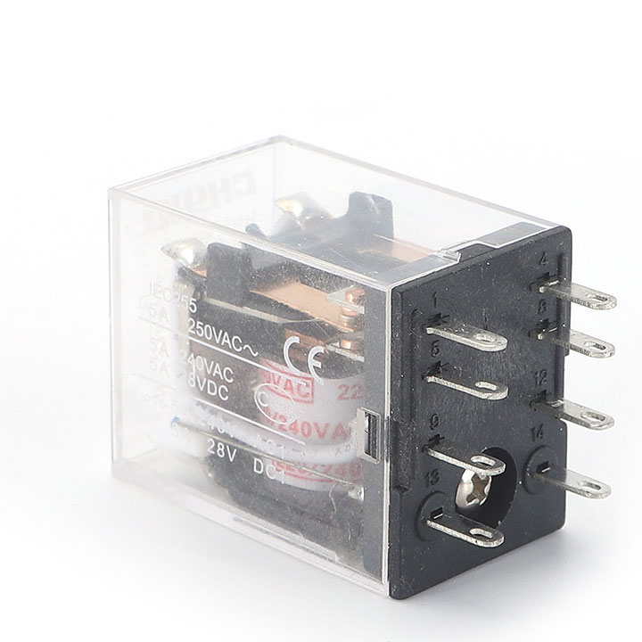 Relay Omron 24V-5A 8 Chân