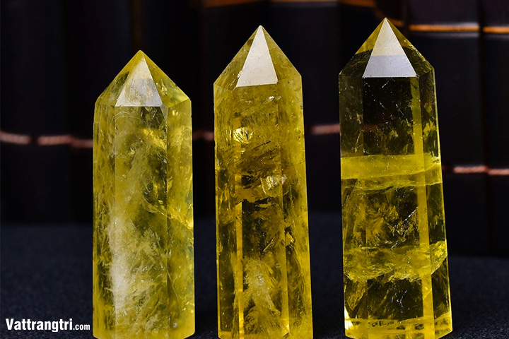 Đá Thạch Anh Vàng là viên đá tượng trưng của sự ấm áp và thịnh vượng