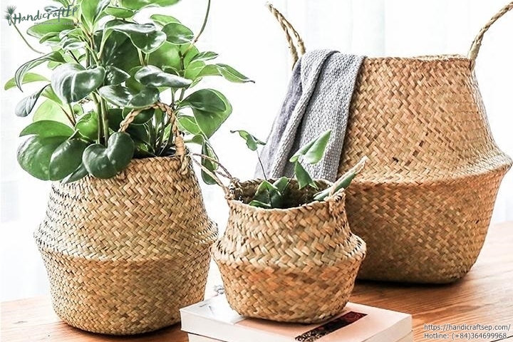 Phụ nữ Tân Thọ sản xuất đồ đan thủ công chống rác thải nhựa