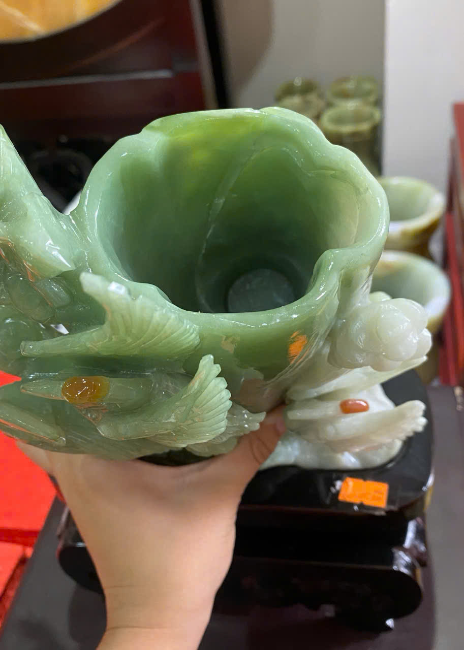 Ống Đựng Bút Tiên Hạc Ngọc Serpentine Thanh Cao Tri Thức