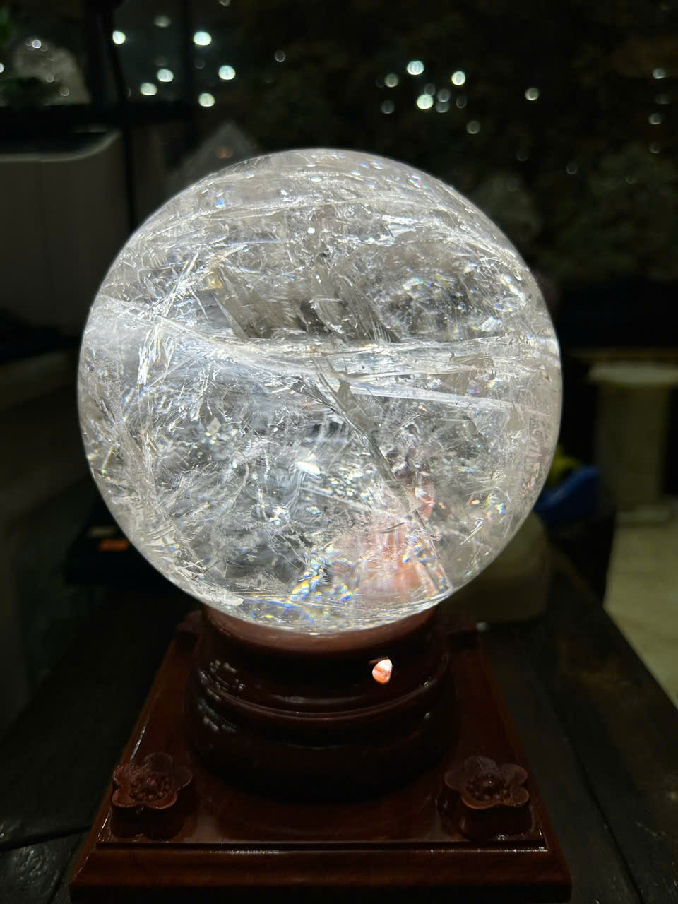 Quả Cầu Thạch Anh Trắng 17cm Tinh Hoa Băng Tinh, Khơi Nguồn Vượng Khí