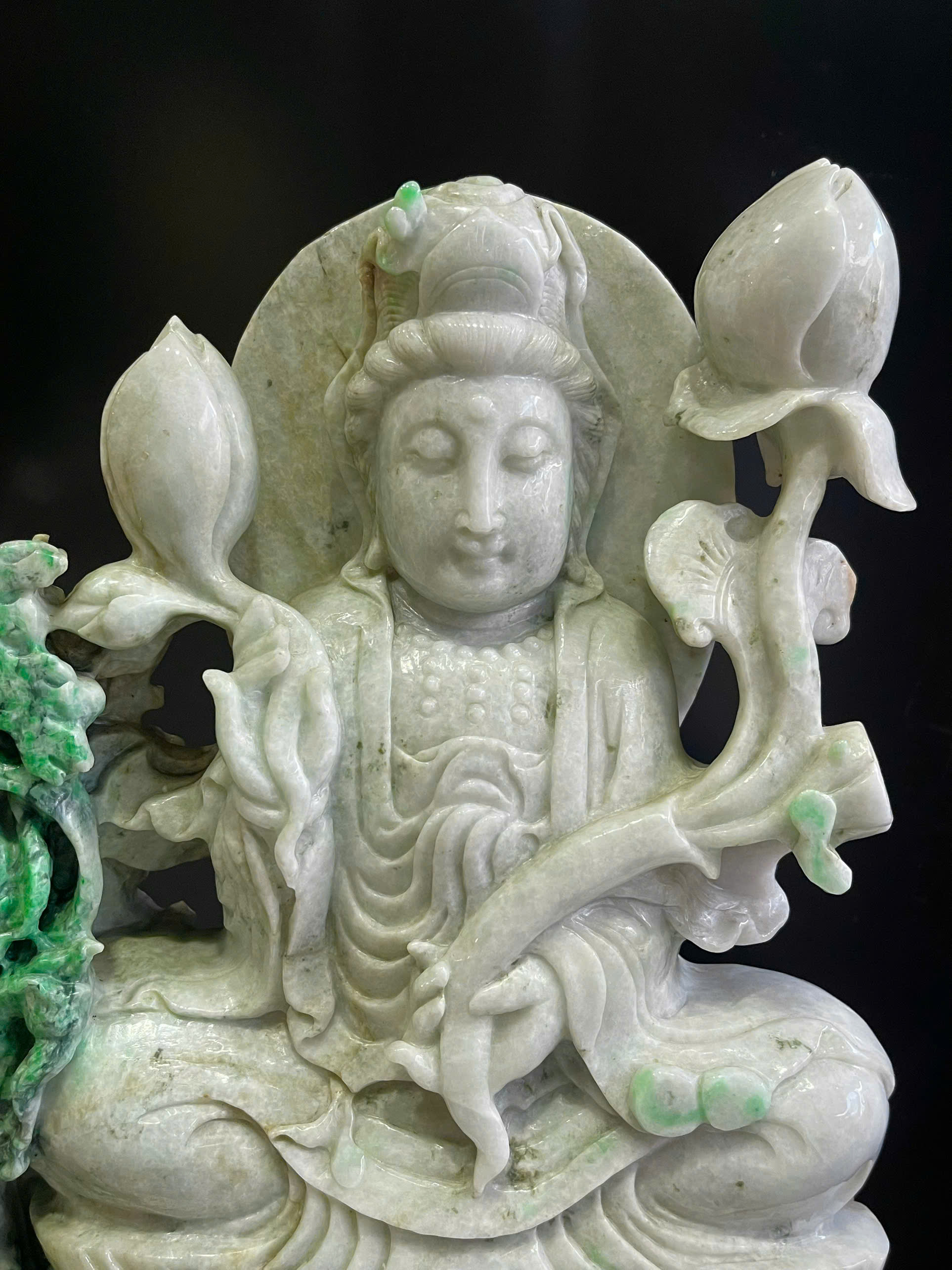 Tượng Mẹ Quan Âm Ngọc Phỉ Thúy Đại Từ Đại Bi, Gia Đạo Bình An