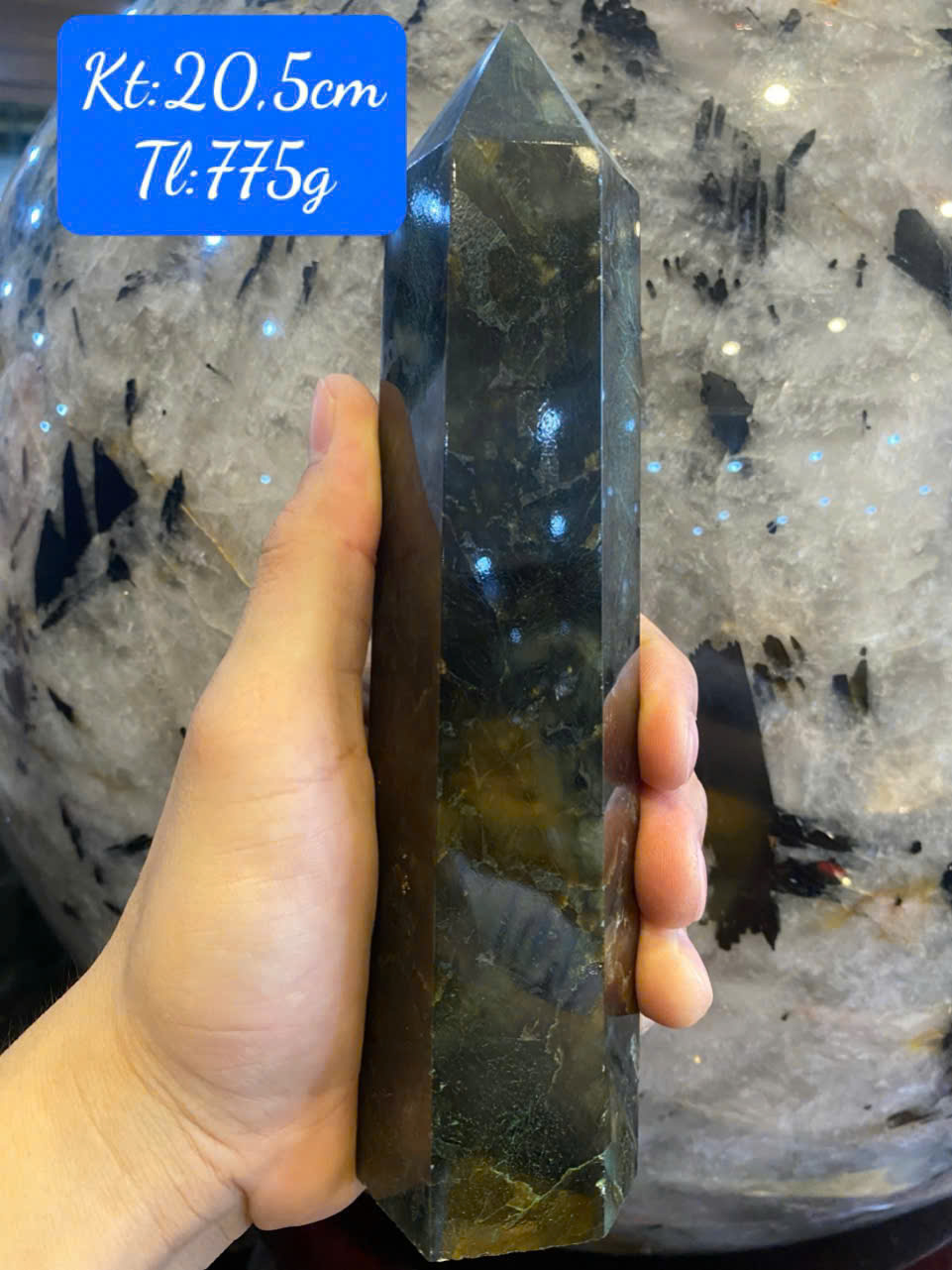 Nhất Trụ Hắc Nguyệt Quang Đá Xà Cừ