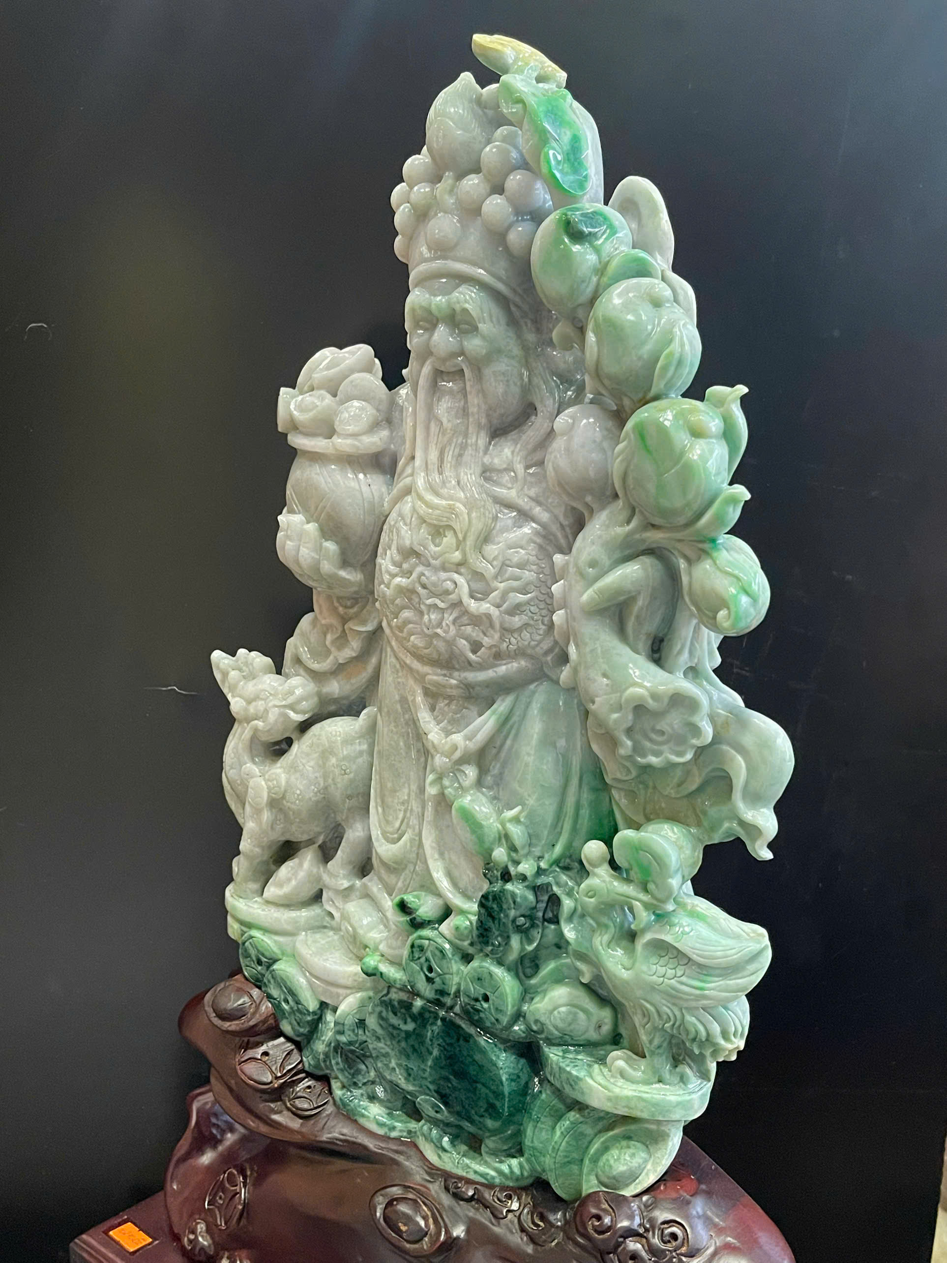 Thần Tài Ngọc Phỉ Thúy Tài Lộc Tấn Tới, Phú Quý Vững Bền