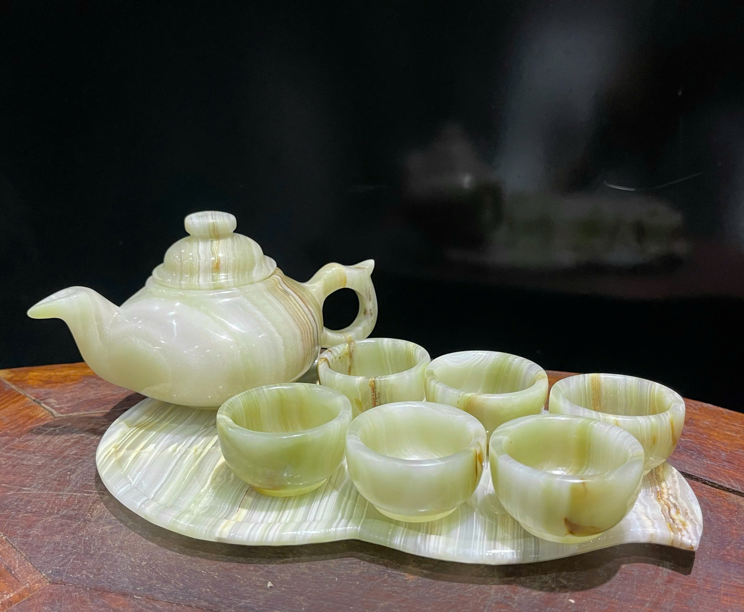 Bộ Ấm Chén Ngọc Onyx Xanh Tuyệt Tác Phong Thủy Thanh Lọc Khí Trường Nâng Tầm Thưởng Trà