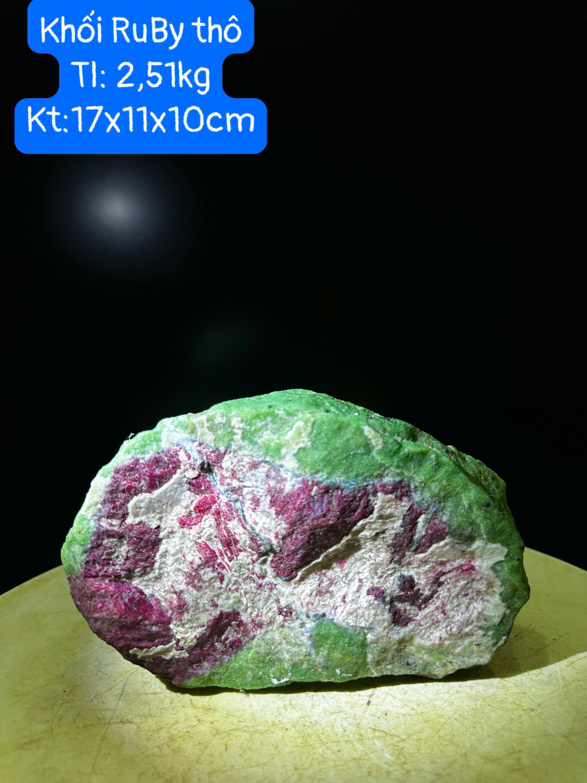 Khối Ruby Thô 2,51kg – Báu Vật Độc Bản, Đỉnh Cao Sưu Tầm Thượng Lưu