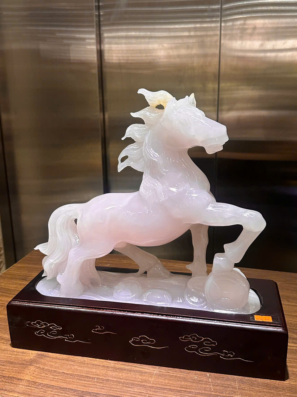 Thiên Mã Đại Thành Ngọc Onyx Hồng – Biểu tượng bứt phá danh vọng, hanh thông sự nghiệp và thu hút vượng khí