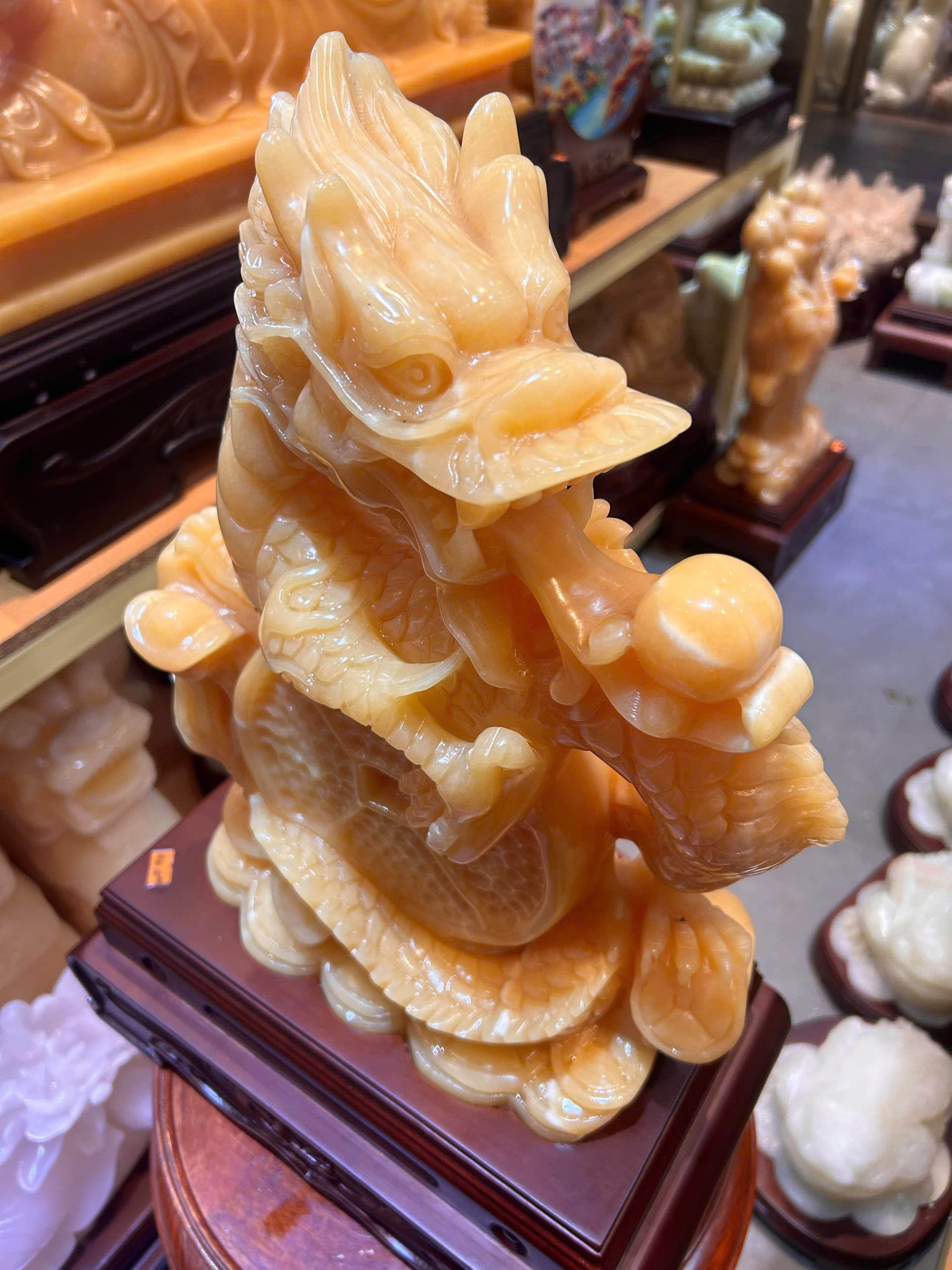 Độc Long Quyền Vương Ngọc Hoàng Long Hoàng Kim Uy Vũ, Trấn Nghiệp Tăng Quyền Chiêu Tài Thịnh Vượng