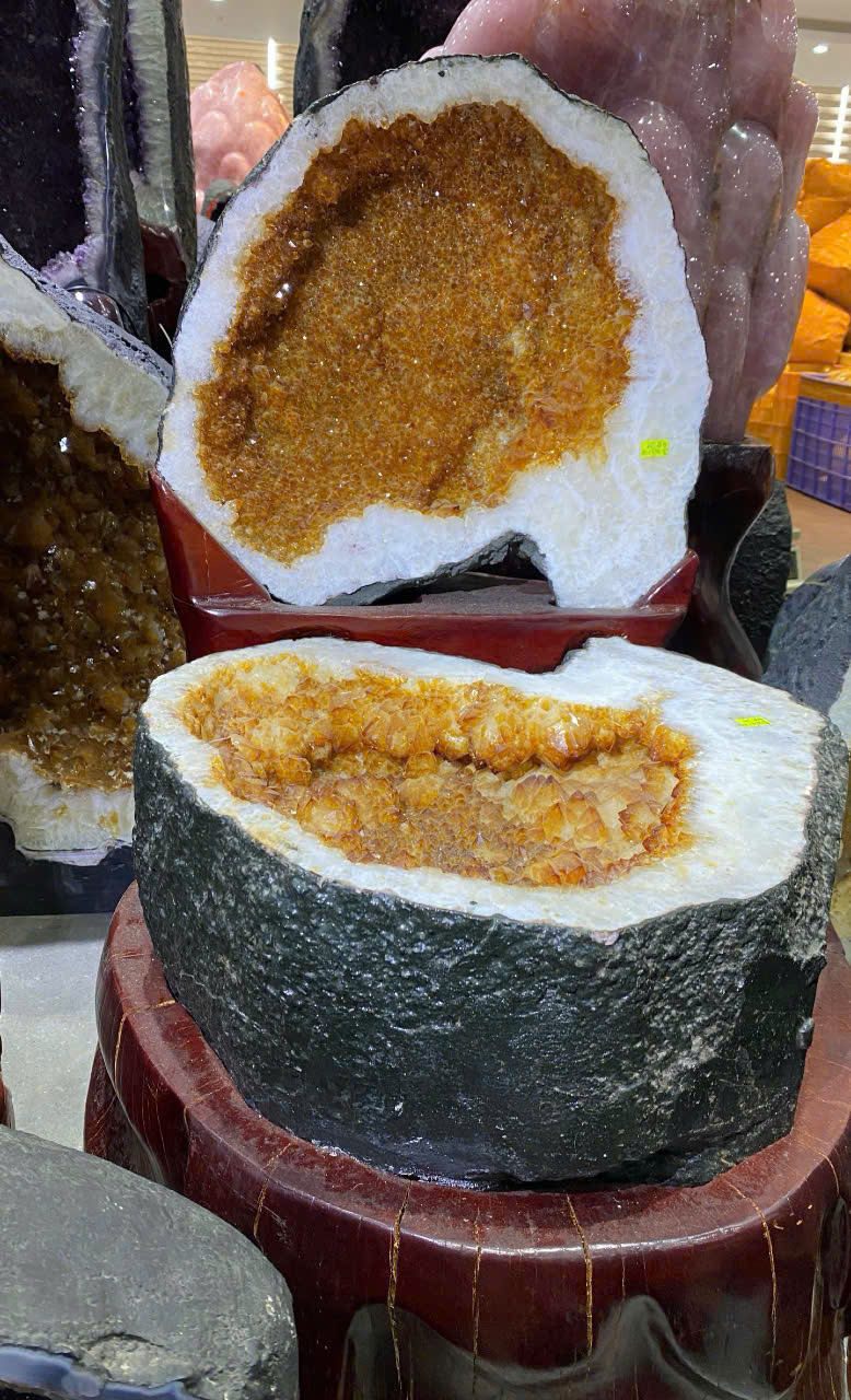Bát Tụ Bảo Mầm Thạch Anh Vàng Trấn Trạch Hóa Sát