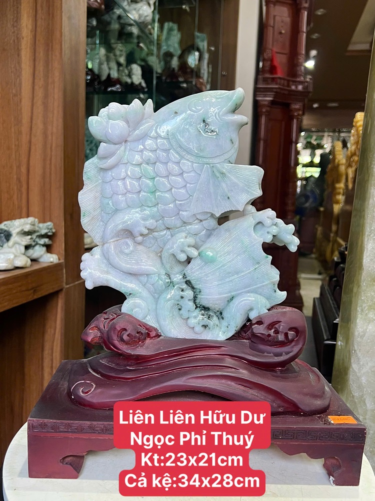 Cá Chép Liên Niên Hữu Dư Ngọc Phỉ Thuý - Quà Tặng Dư Dả Sung Túc