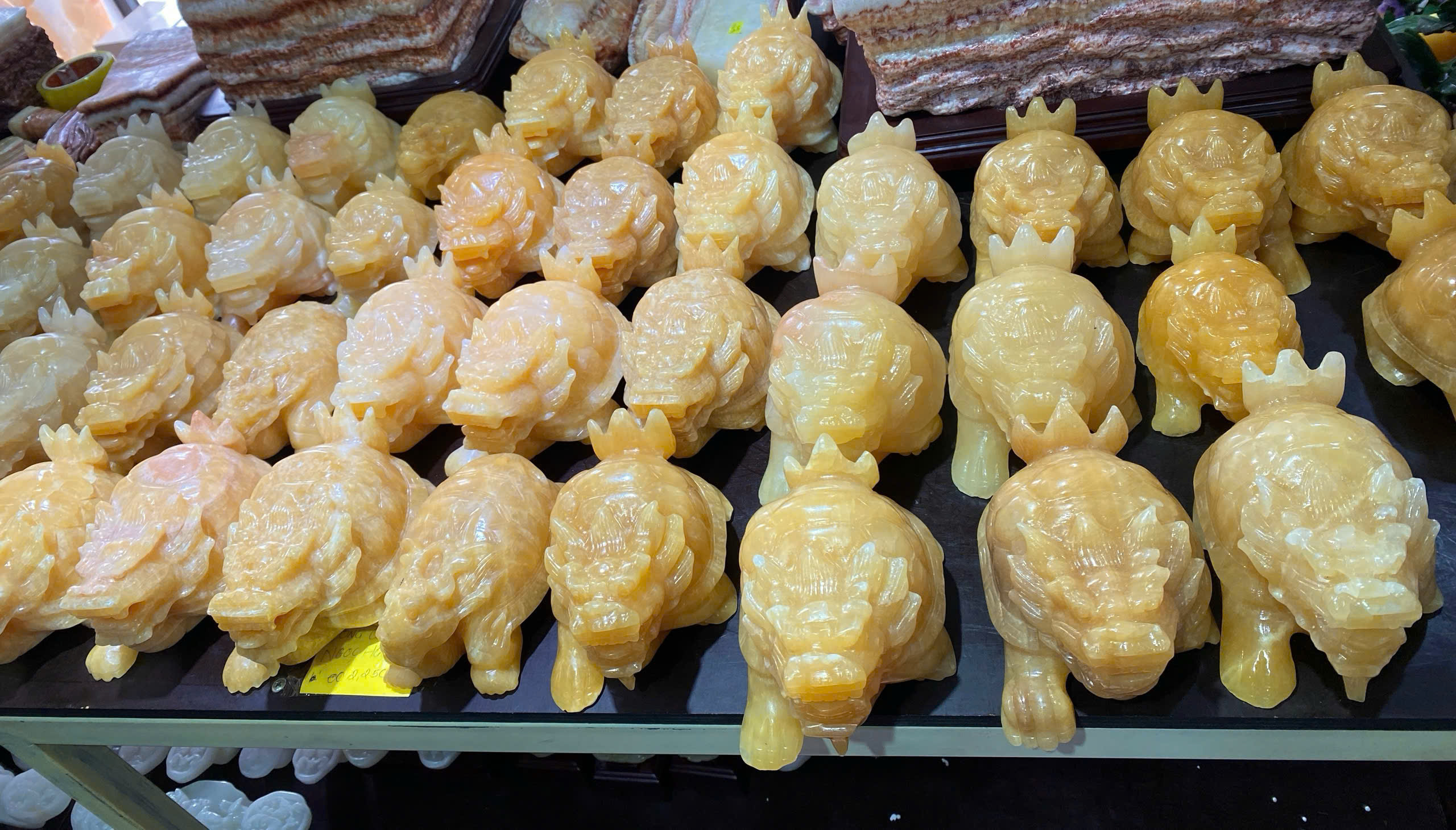 Long Quy ngọc hoàng long – Linh vật chiêu tài, trấn trạch và mang lại bình an vĩnh cửu