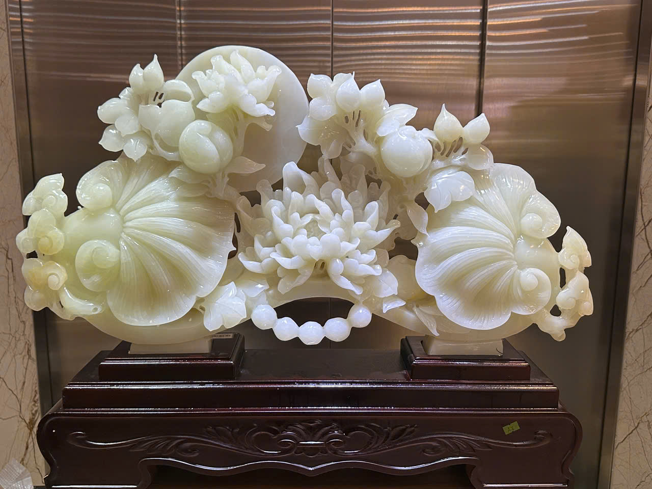 Gậy Như Ý Hoa Mẫu Đơn Ngọc Onyx Trắng Vạn Sự Viên Mãn, Quyền Uy Tuyệt Đỉnh