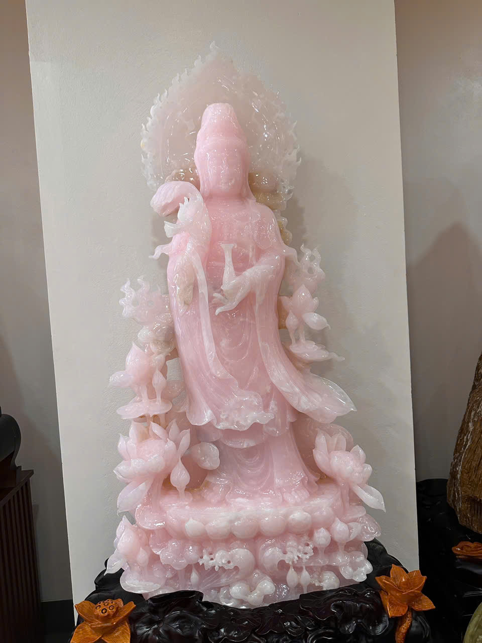 Mẹ Quan Âm Ngọc Onyx Hồng - Tâm An Thiền Định