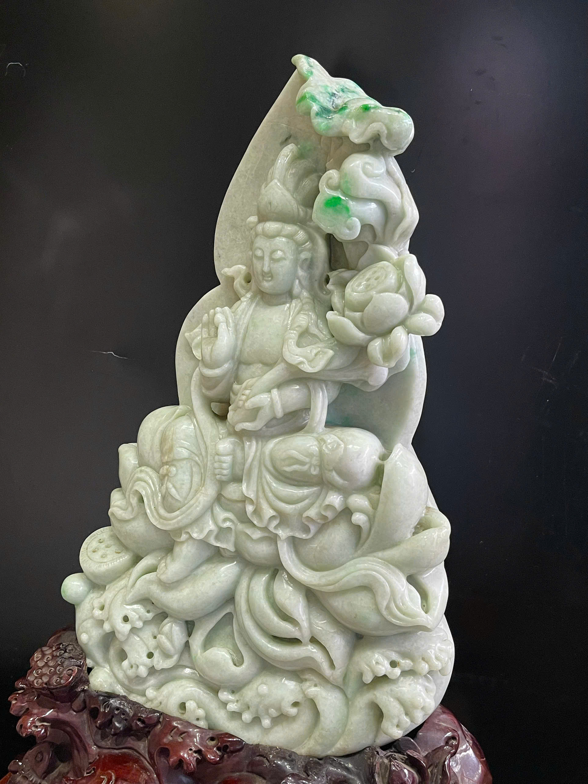 Đại Thế Trí Bồ Tát Ngọc Phỉ Thúy Ánh Sáng Trí Tuệ, Gia Đạo Bình An