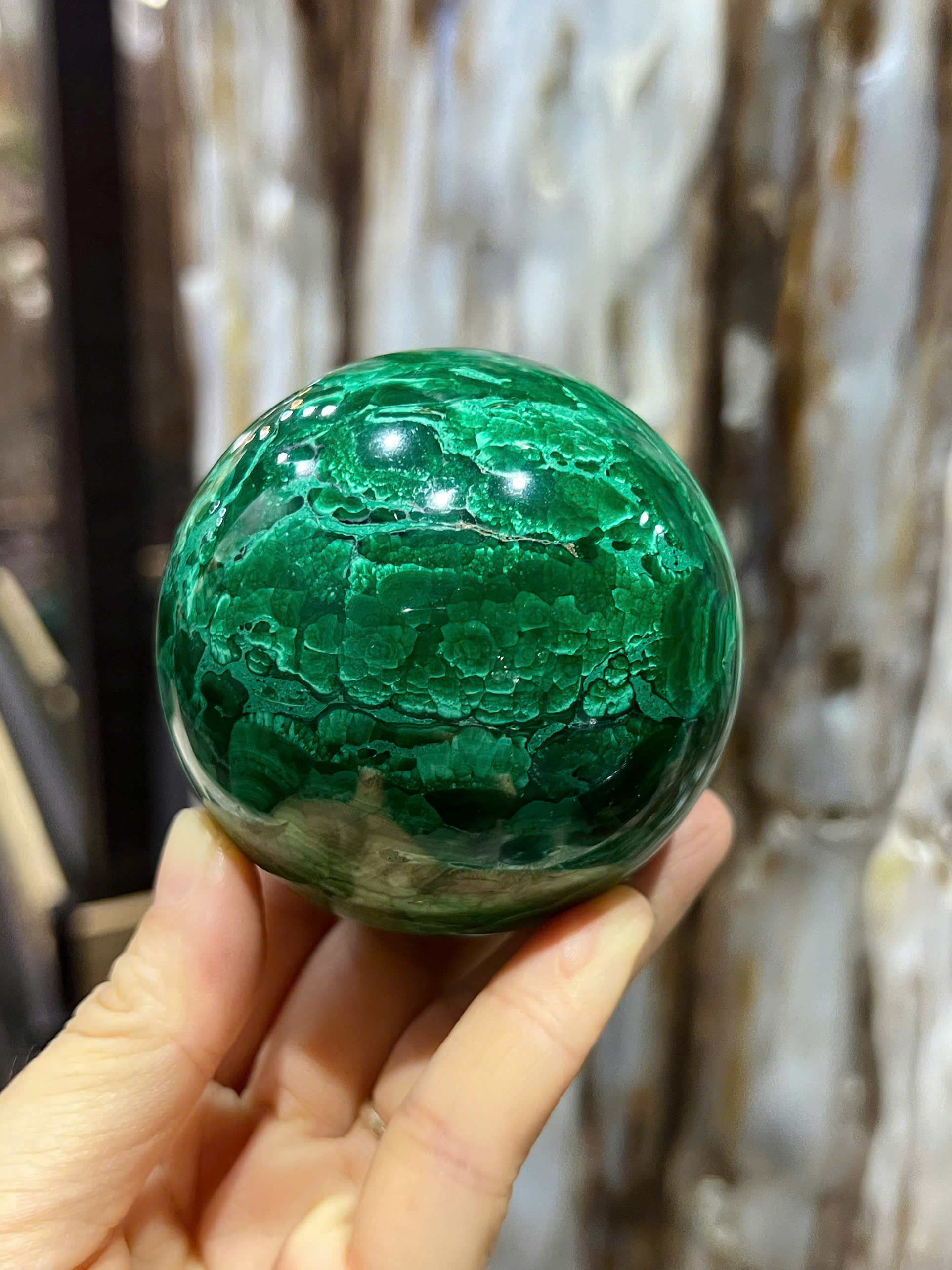 Quả Cầu Ngọc Khổng Tước (Malachite) 7cm Quyền Quý Nhỏ Gọn, Hộ Thân Chiêu Tài
