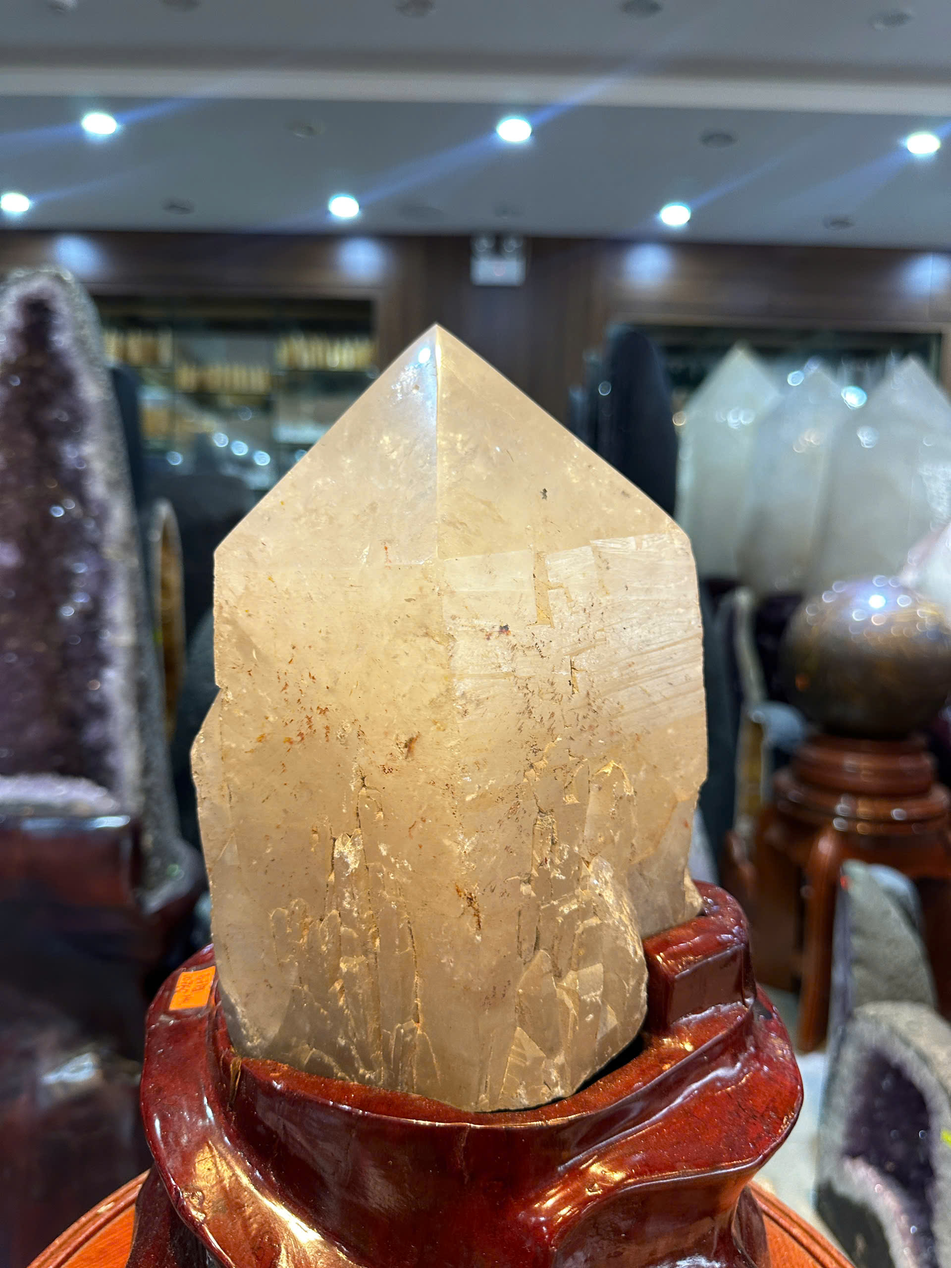 Trụ Thạch Anh Trắng Nguyên Khối Tuyệt Tác Thanh Lọc Không Gian