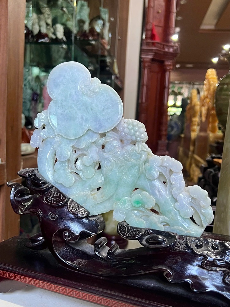 Gậy Như Ý Ngọc Phỉ Thuý - Quà Biếu Cao Cấp