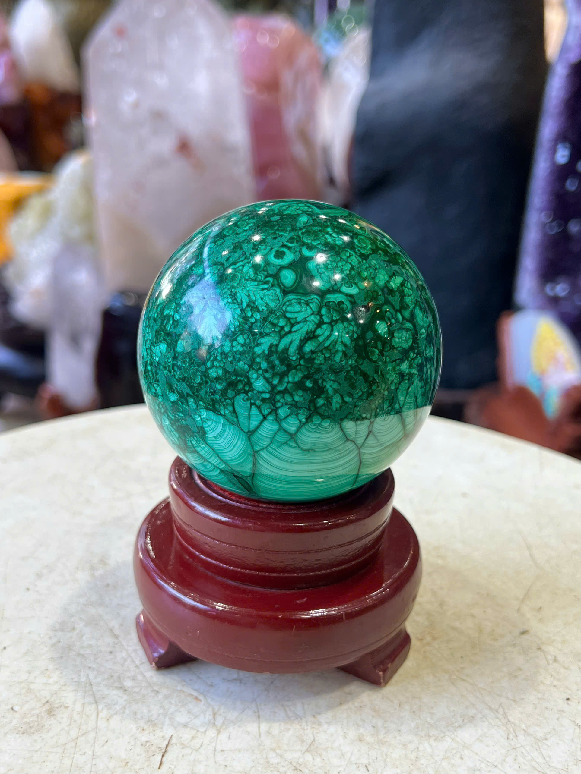 Quả Cầu Ngọc Khổng Tước (Malachite) 8cm Quyền Lực Hoàng Gia, Khơi Thông Tài Vận